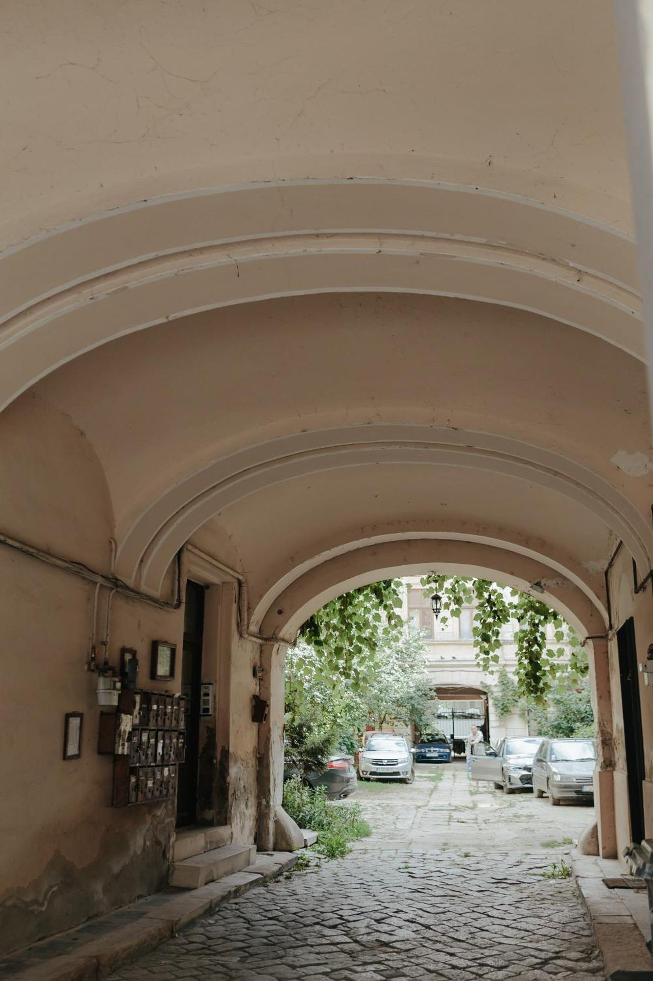 Contessa Central Studio Cluj Napoca Bagian luar foto